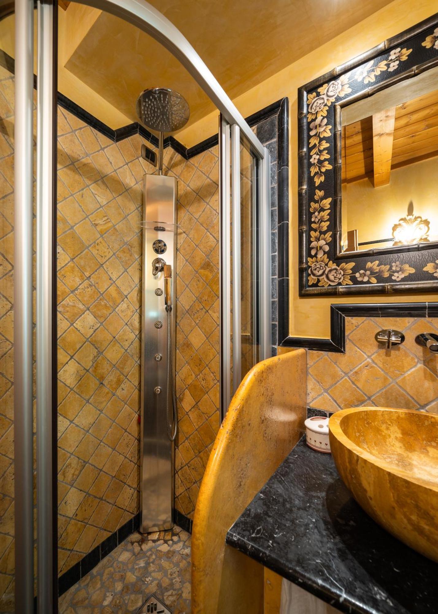 Apartament Casa Monica Ledro Attico Mezzolago Zewnętrze zdjęcie
