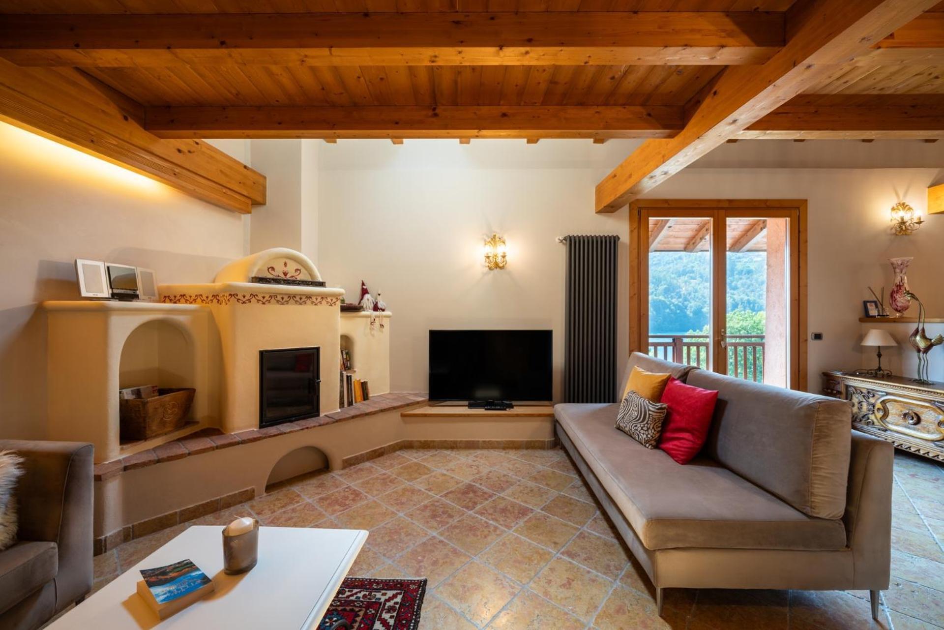 Apartament Casa Monica Ledro Attico Mezzolago Zewnętrze zdjęcie